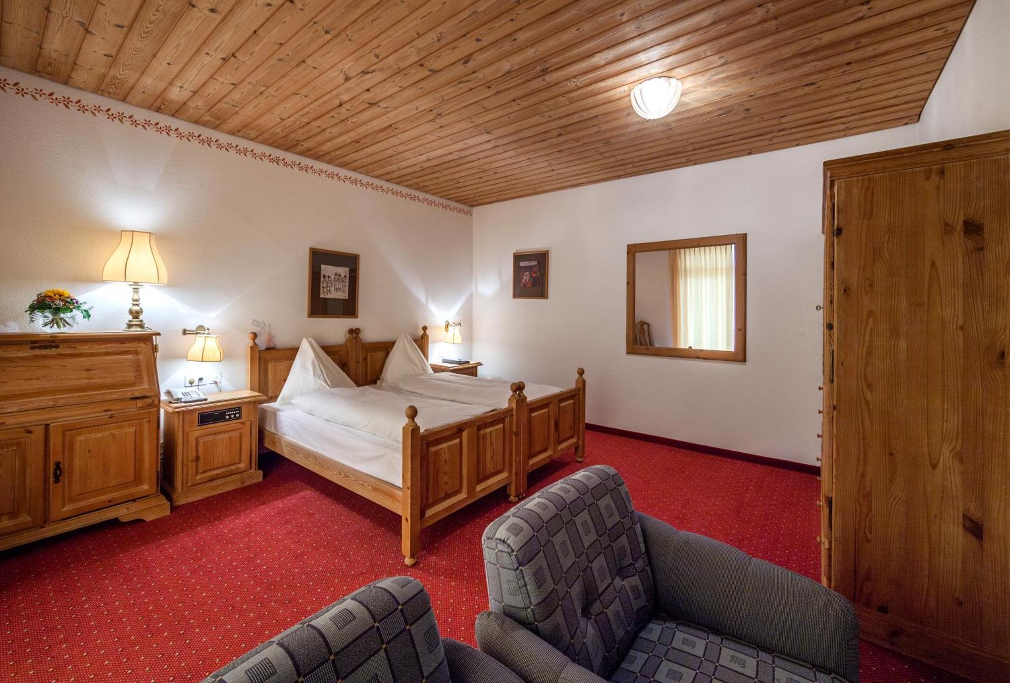 Triple Room,66070270:JPEG